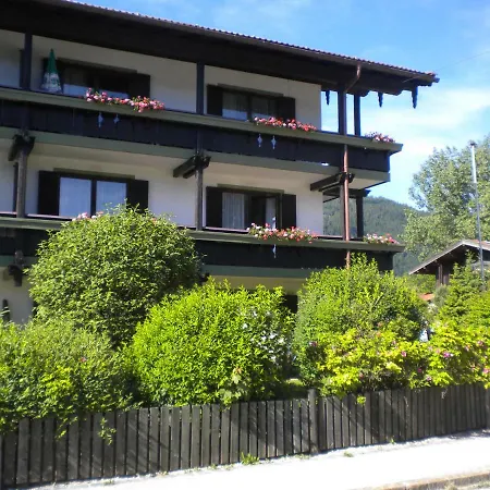 Ferienwohnung Elvira Апартаменты Инцелль